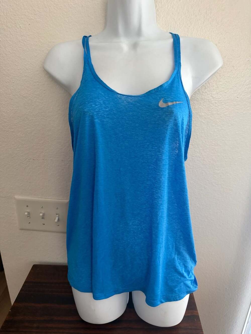 Nike Dri-FIT Cool Breeze Running Tank Top Size M Blue